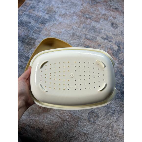 Vintage Tupperware Steamer container 70s tan vegetable steam Tray - Picture 5 of 7